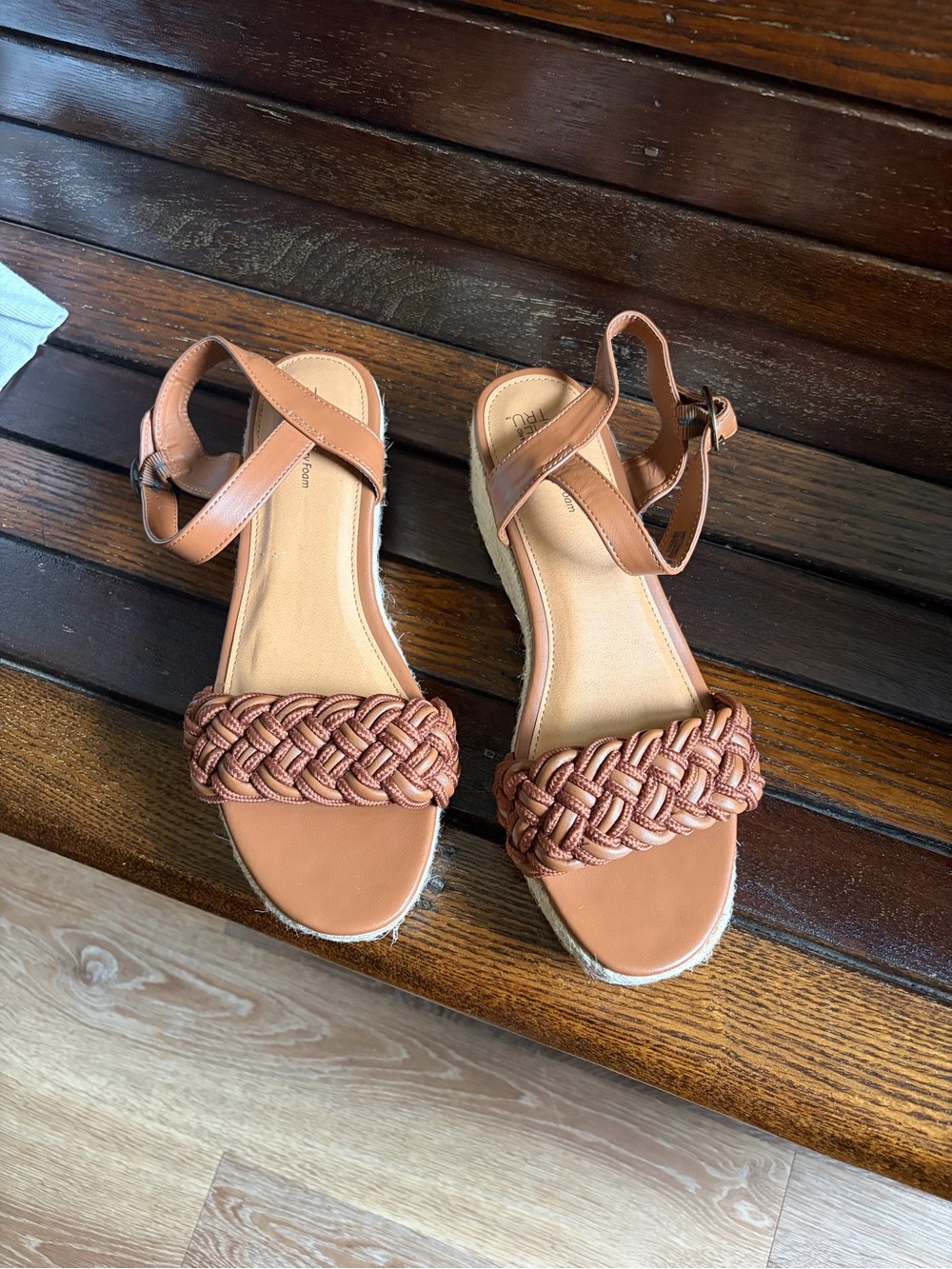 Time and Tru size 10 Woven Strap Ankle-Wrap Sandals - Tan- espadrille
